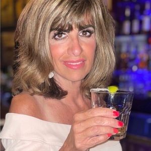 Meet your Posher, Diane